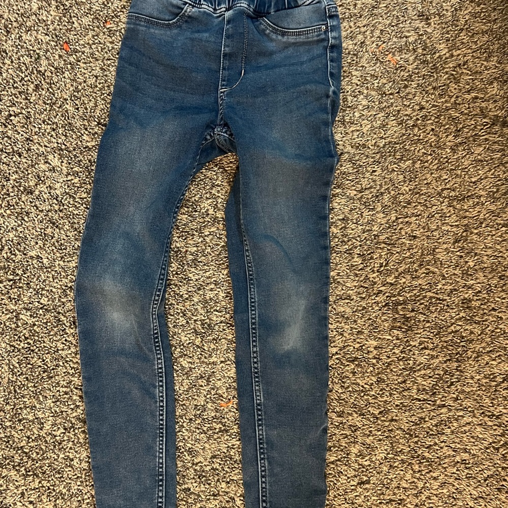 H&M dark denim jeggjngs size 8 Super soft